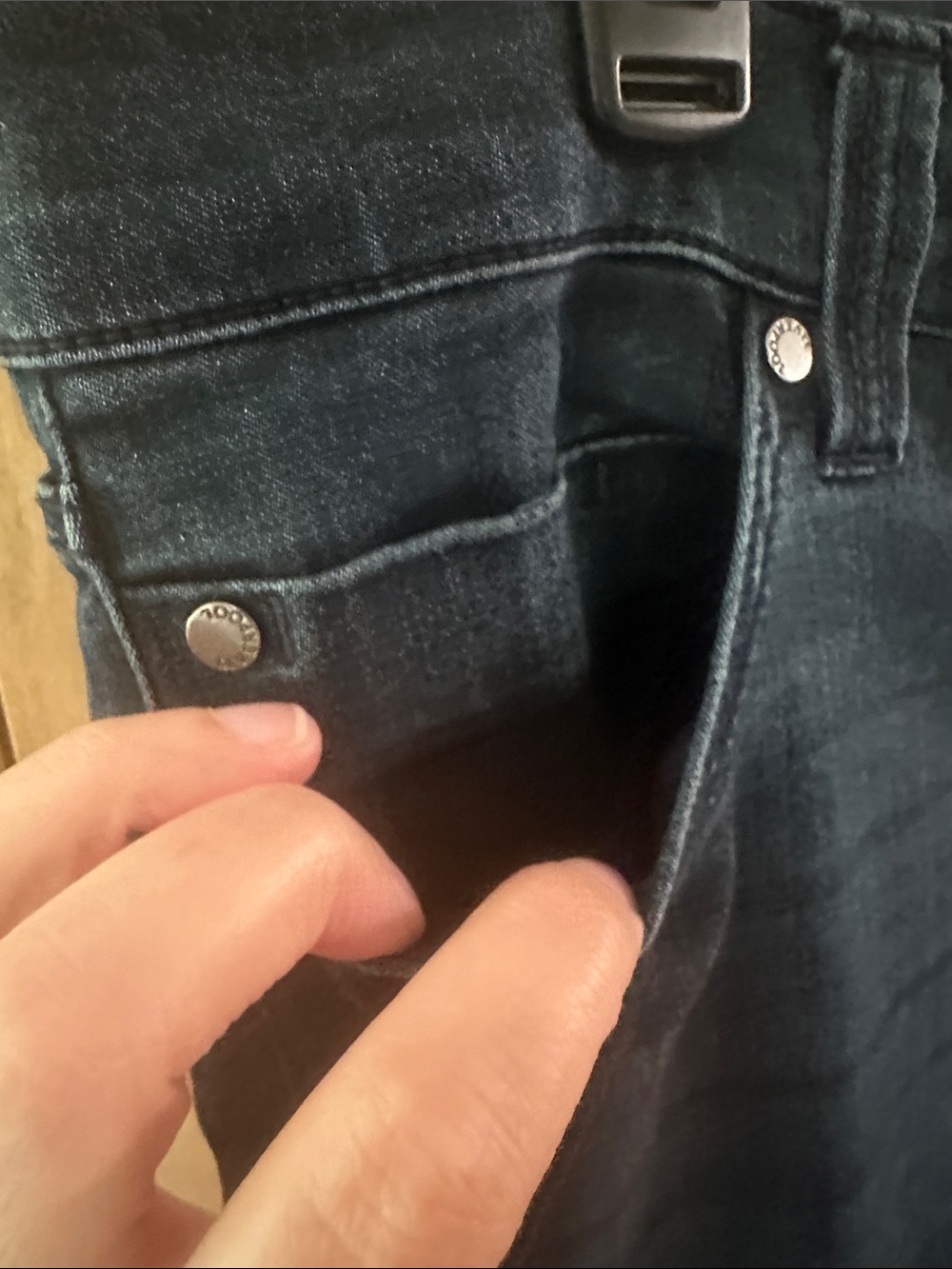 Liverpool Women's Skinny Jeans - Dark Blue Wash - Picture 4 of 5